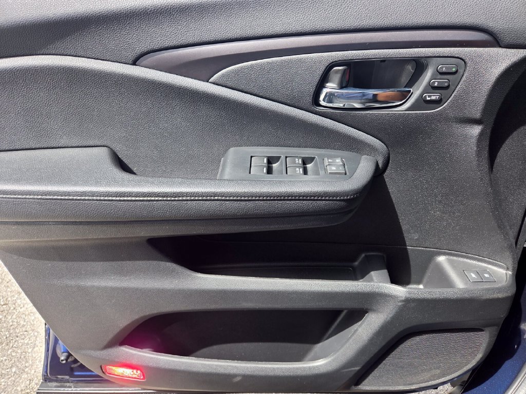 Certified 2021 Honda Passport EX-L image 31