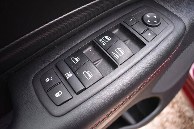Used 2025 Dodge Durango GT AWD/4WD image 23