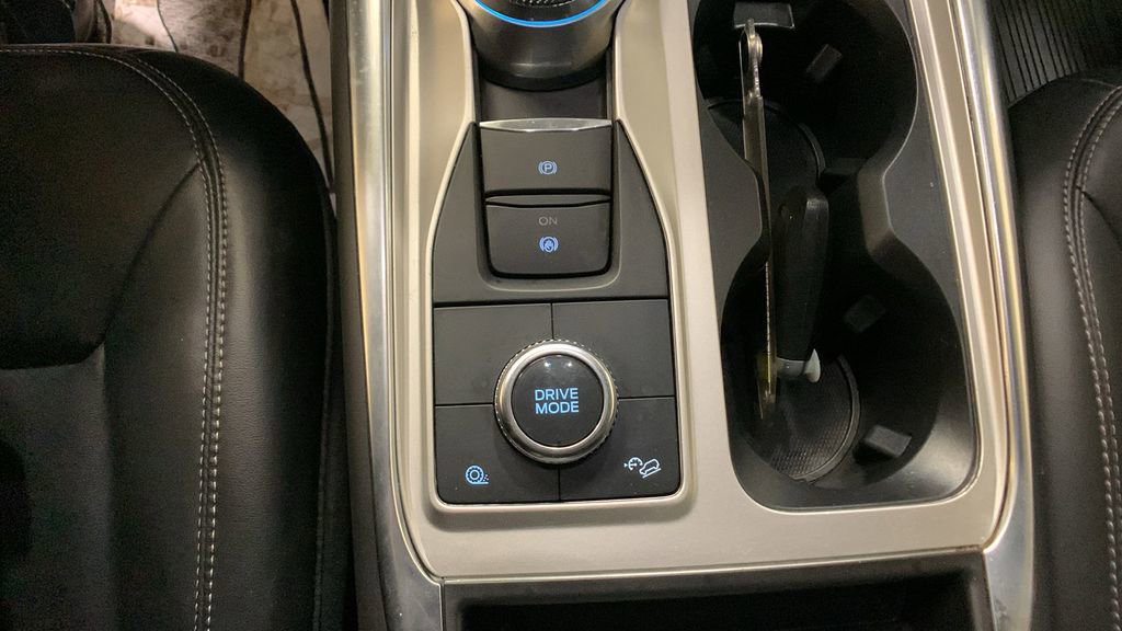 Certified 2022 Ford Explorer XLT w/ Equipment Group 202A image 45