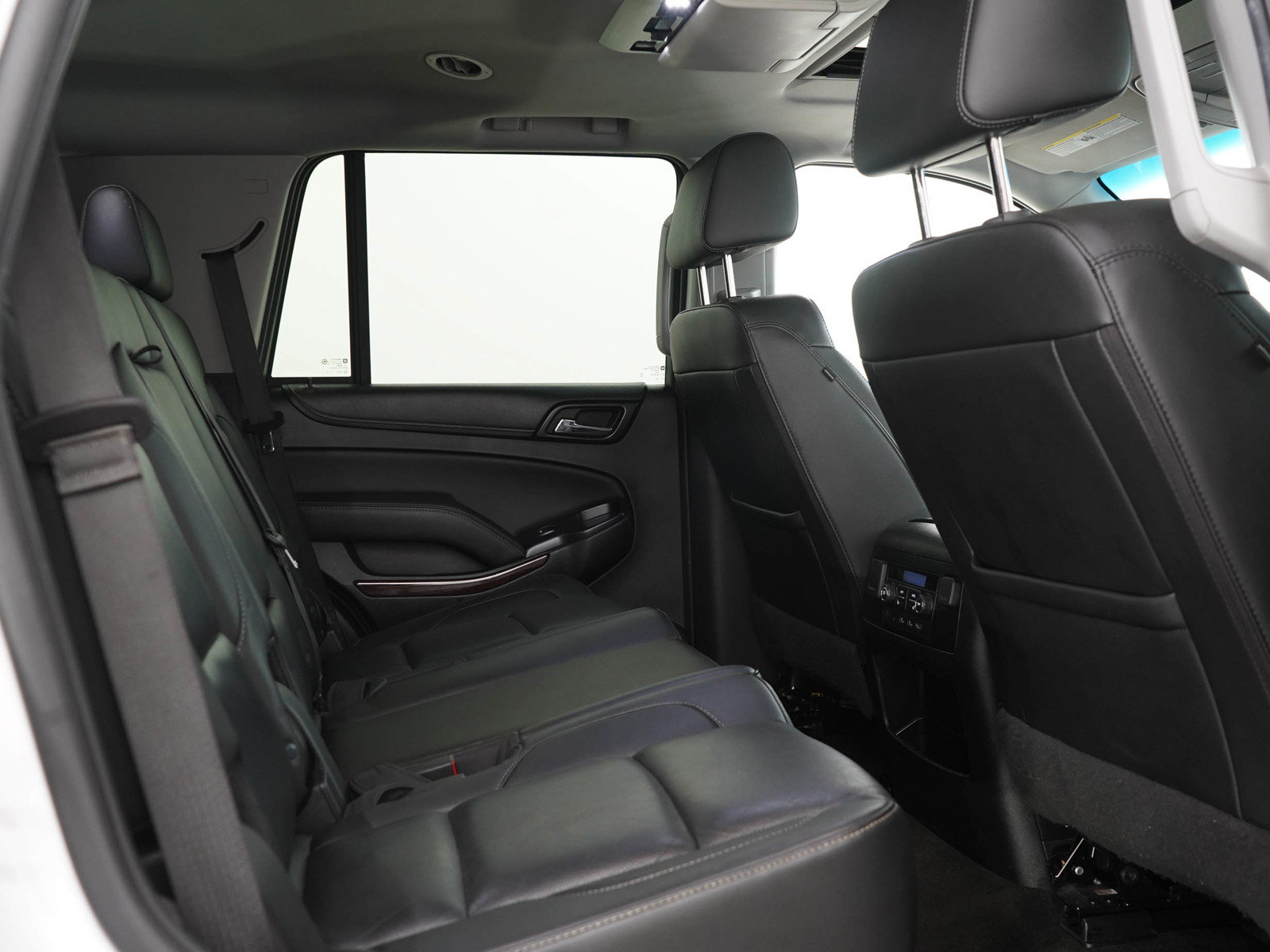 Used 2018 GMC Yukon SLT w/ Open Road Package AWD/4WD image 12