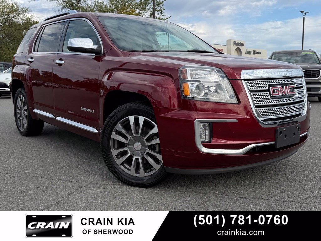 Used 2017 GMC Terrain Denali w/ Cargo Package FWD image 1