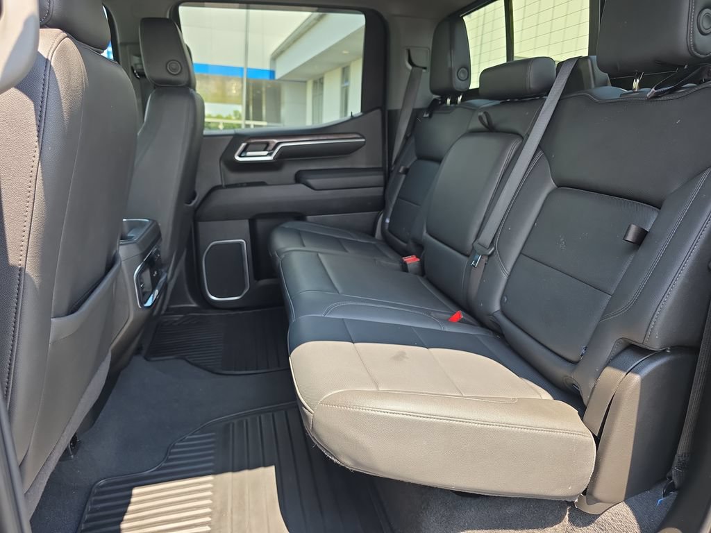 Used 2024 Chevrolet Silverado 1500 LTZ w/ LTZ Premium Package AWD/4WD image 13