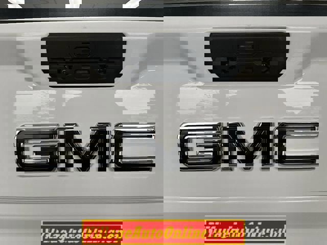 Used 2020 GMC Sierra 1500 SLT w/ SLT Premium Plus Package AWD/4WD image 31