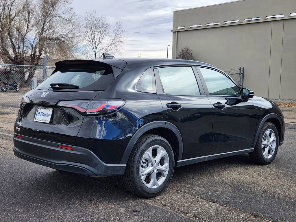 Certified 2025 Honda HR-V LX image 7