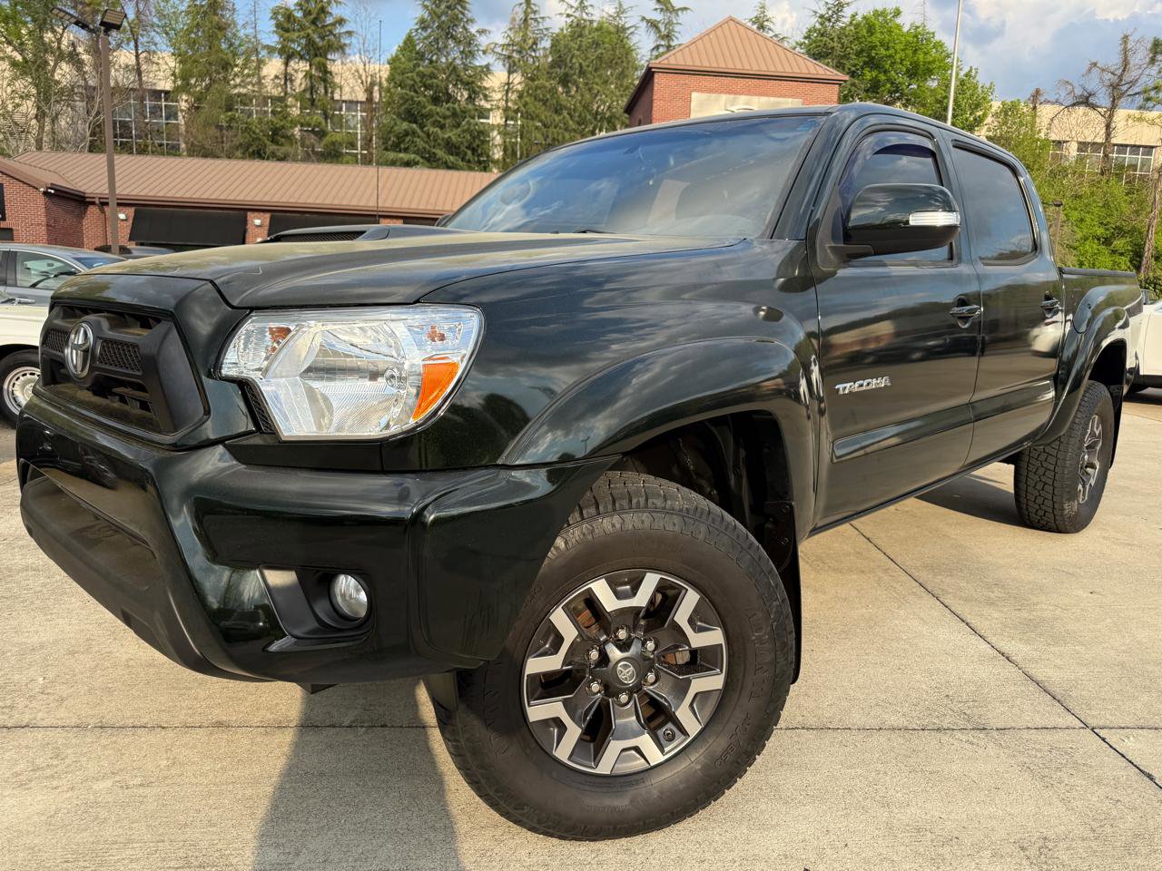 Used 2014 Toyota Tacoma PreRunner w/ TRD Sport Package image 1