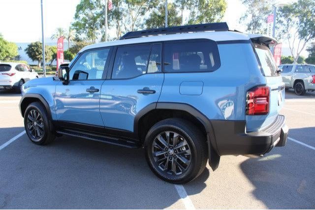 Used 2025 Toyota Land Cruiser w/ Premium Package AWD/4WD image 9