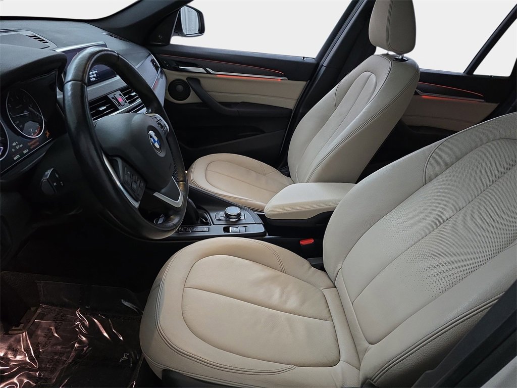 Used 2017 BMW X1 xDrive28i image 18