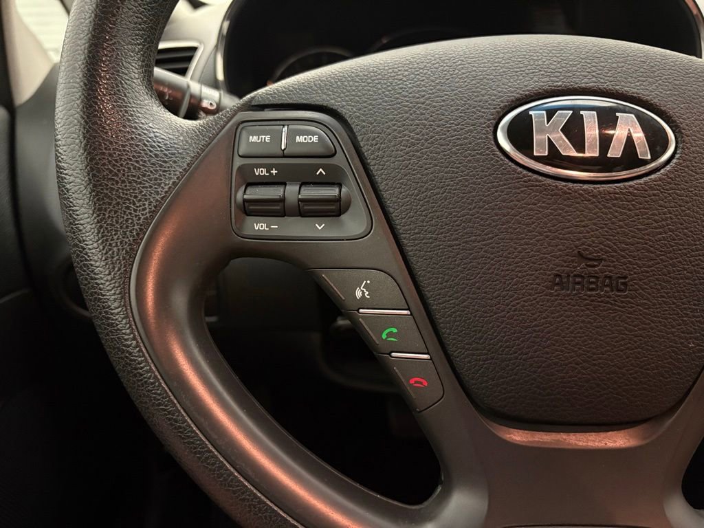 Used 2018 Kia Forte LX w/ LX Popular Package FWD image 4