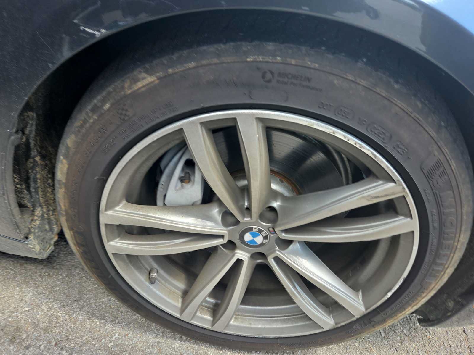 Used 2018 BMW 740i RWD image 2