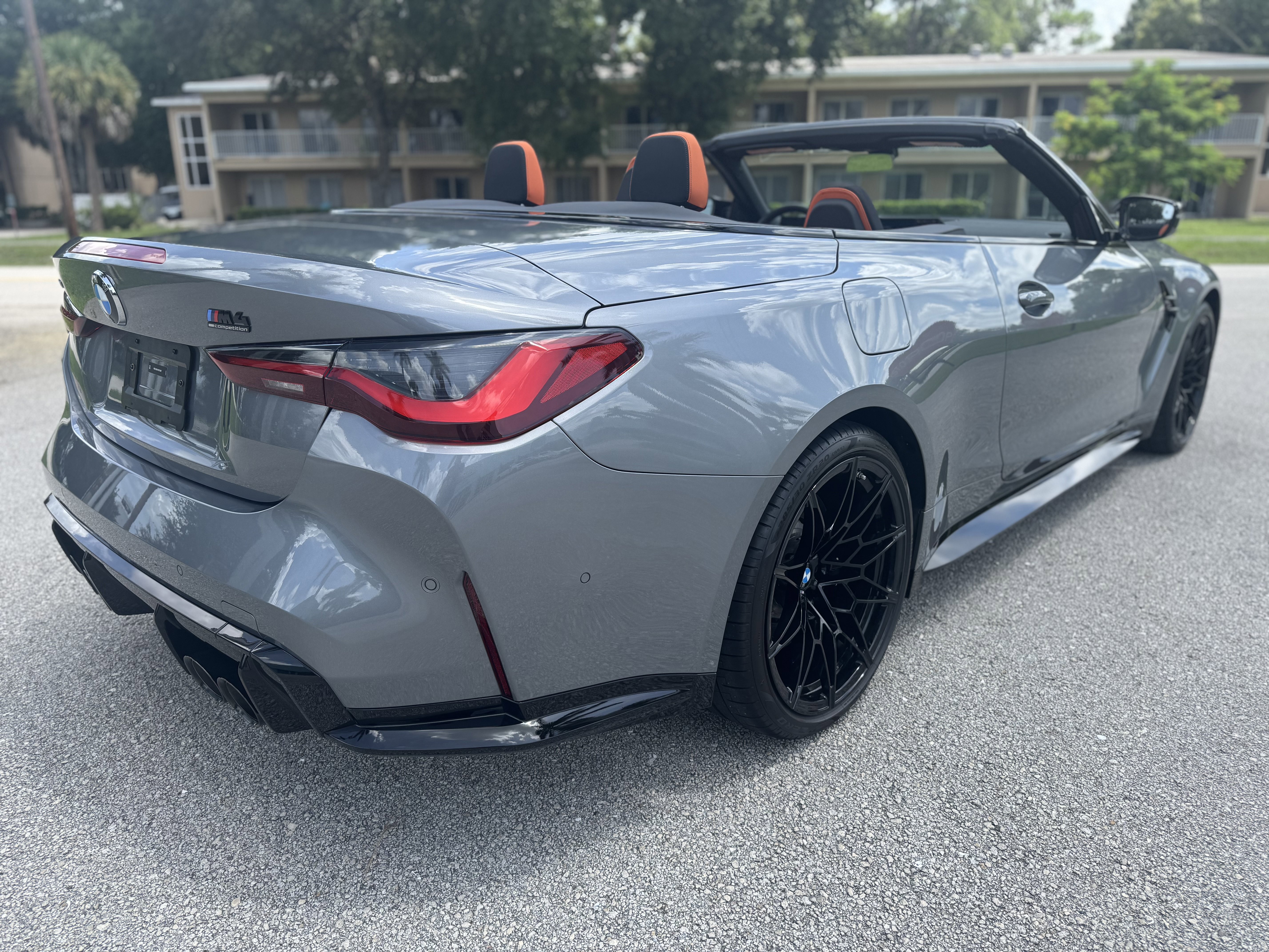 Used 2024 BMW M4 xDrive Competition w/ Executive Package image 4