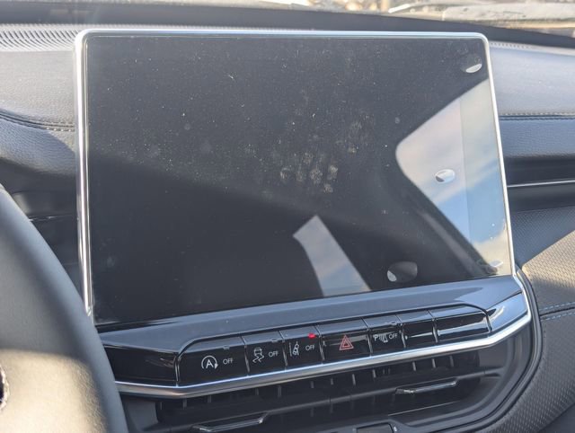 New 2025 Jeep Compass Limited w/ Sun & Sound Group image 14