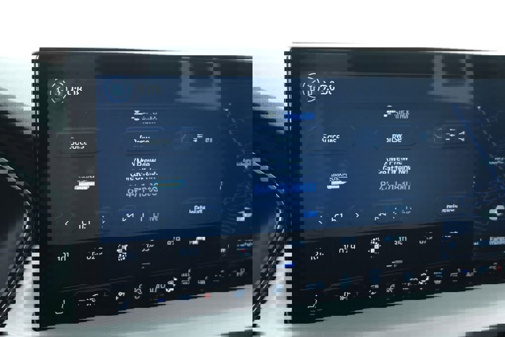 Used 2024 Ford Escape Platinum image 16