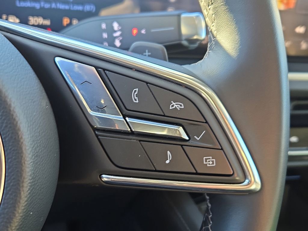 Used 2025 Buick Envision Preferred image 22