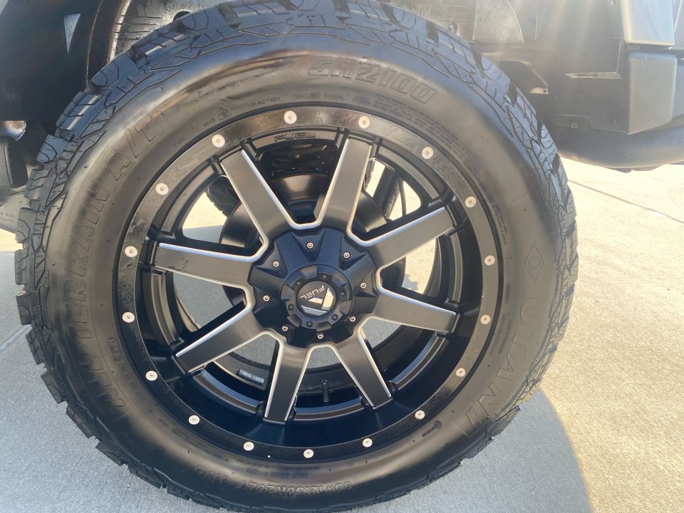 Used 2018 Jeep Wrangler Unlimited Sport AWD/4WD image 26