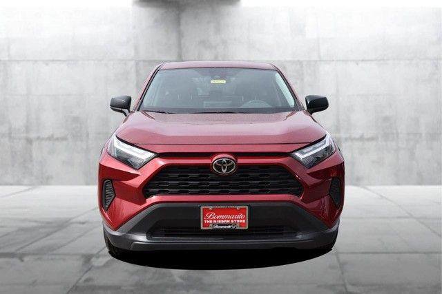 Used 2024 Toyota RAV4 LE image 4