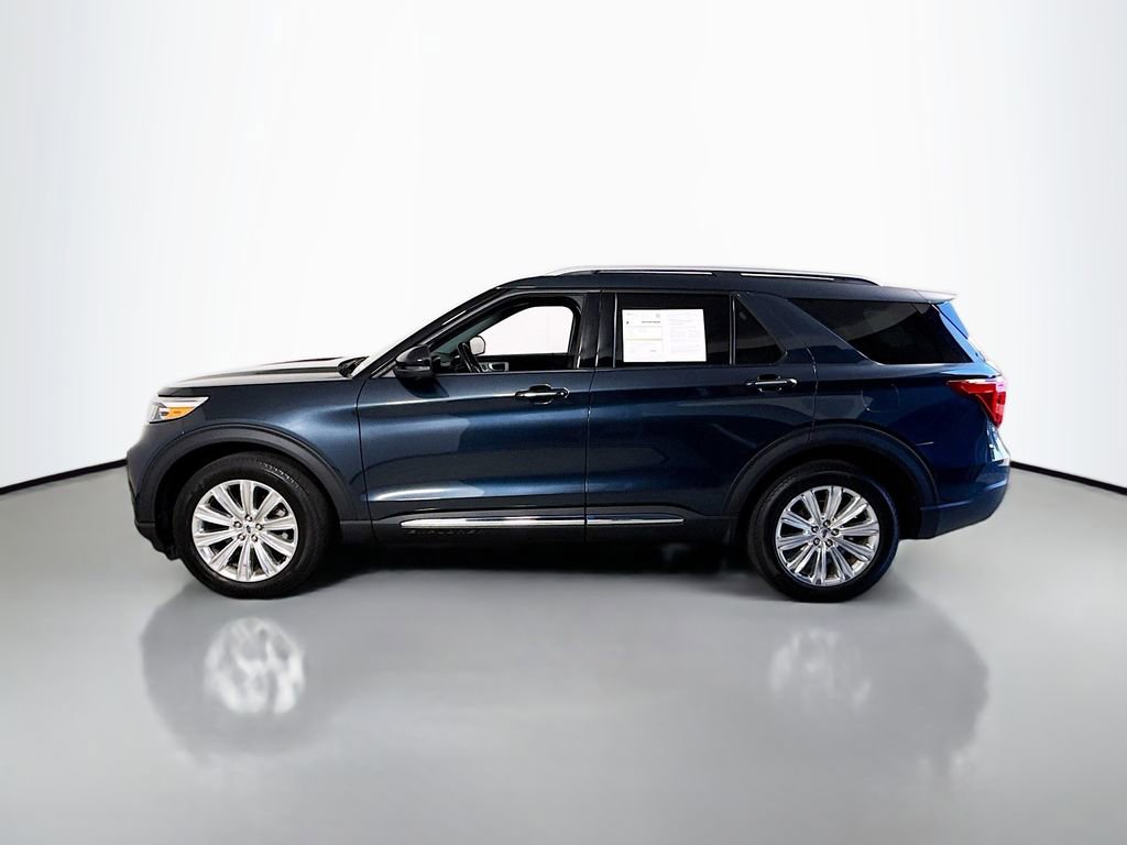 Certified 2022 Ford Explorer Limited w/ Equipment Group 301A image 4
