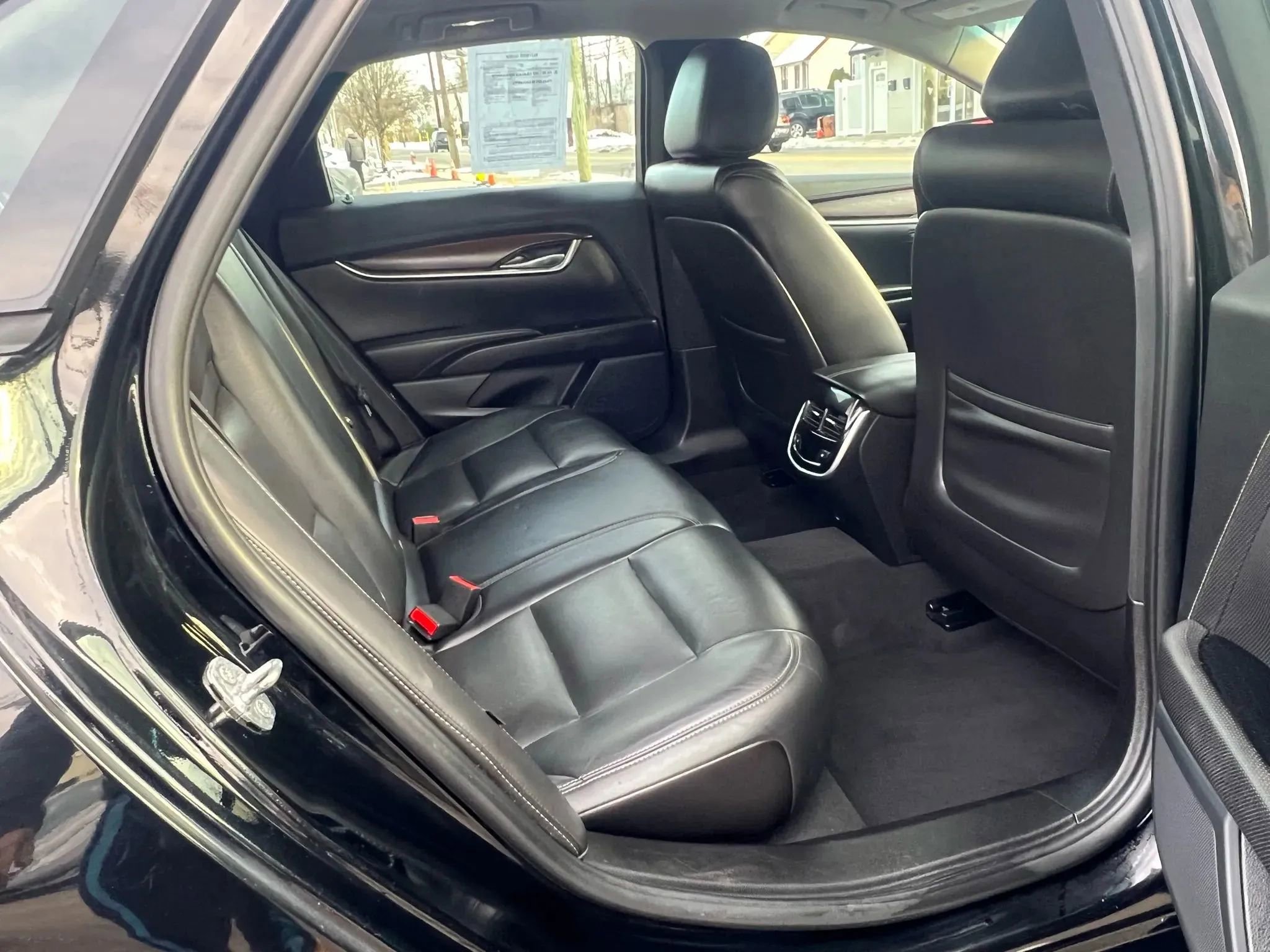 Used 2019 Cadillac XTS Luxury image 26