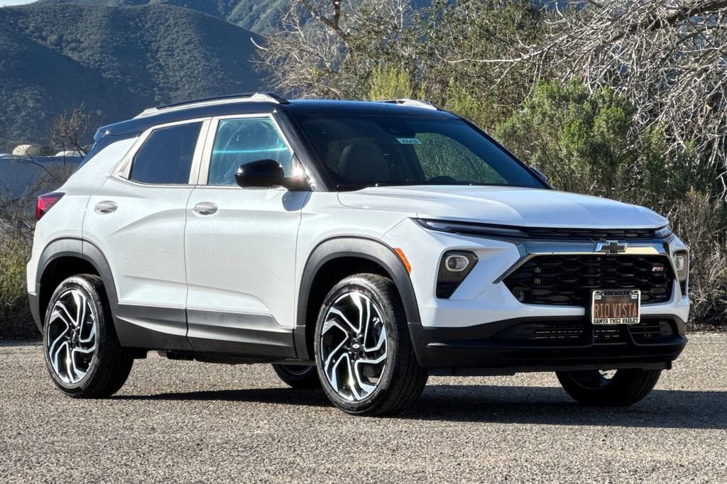 New 2026 Chevrolet TrailBlazer RS w/ Convenience Package image 2