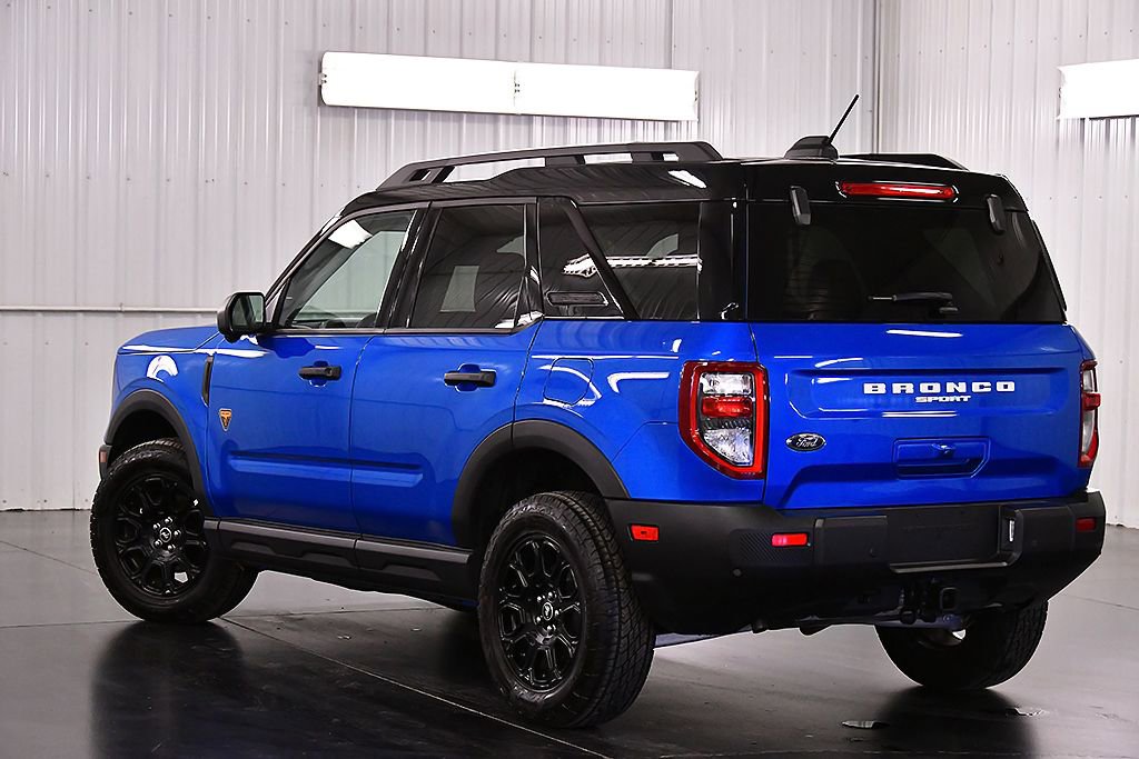 Used 2025 Ford Bronco Sport Badlands image 5