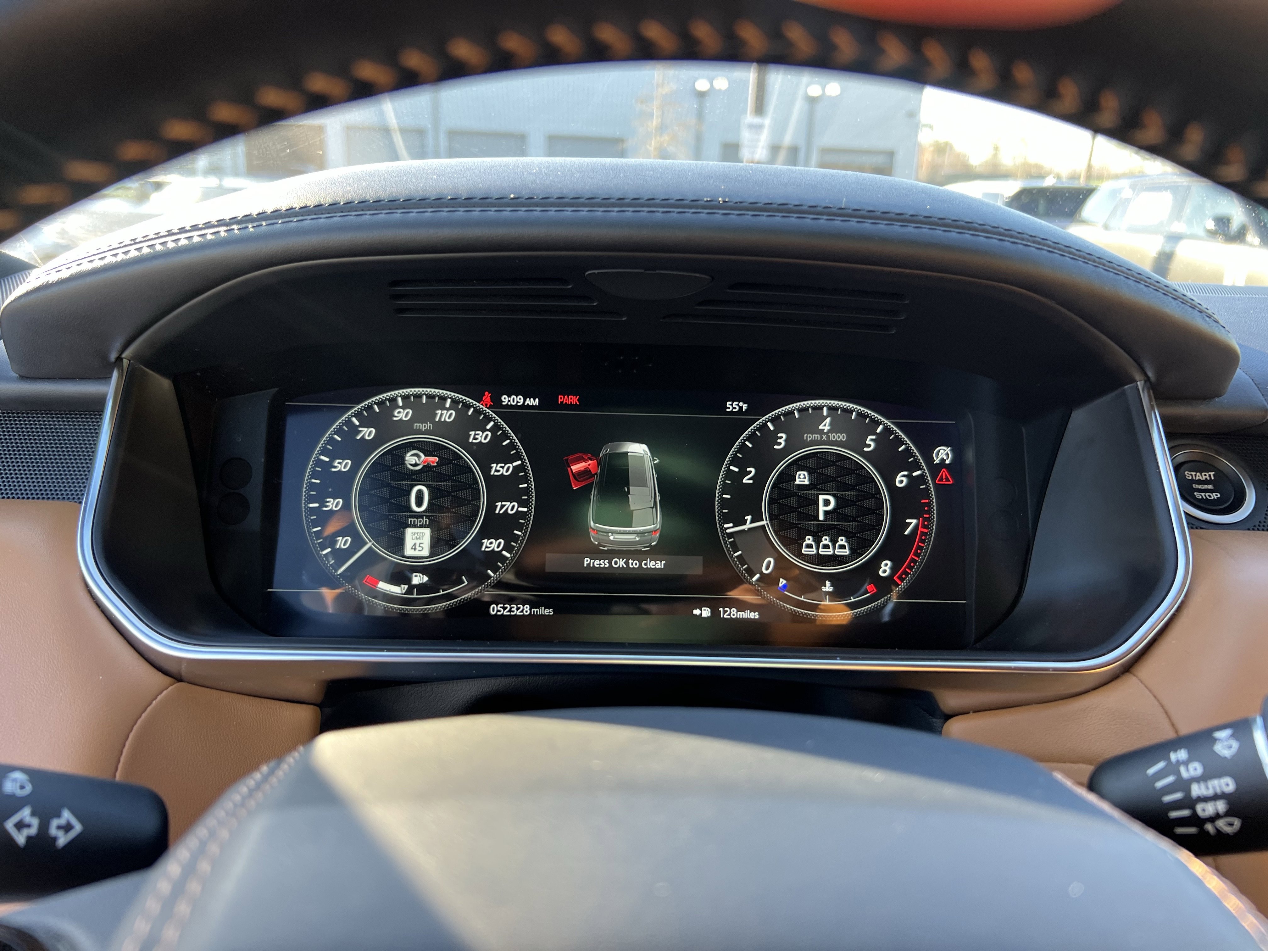 Certified 2022 Land Rover Range Rover Sport SVR image 22