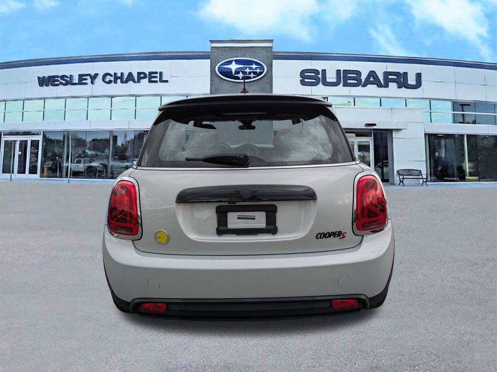 Used 2022 MINI Cooper SE image 6