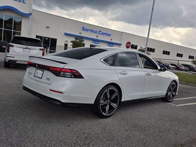 Used 2024 Honda Accord Sport image 8