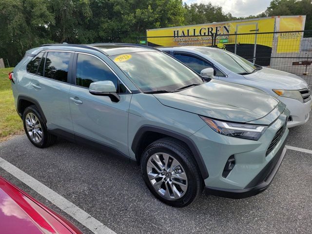 Used 2023 Toyota RAV4 XLE Premium FWD image 3