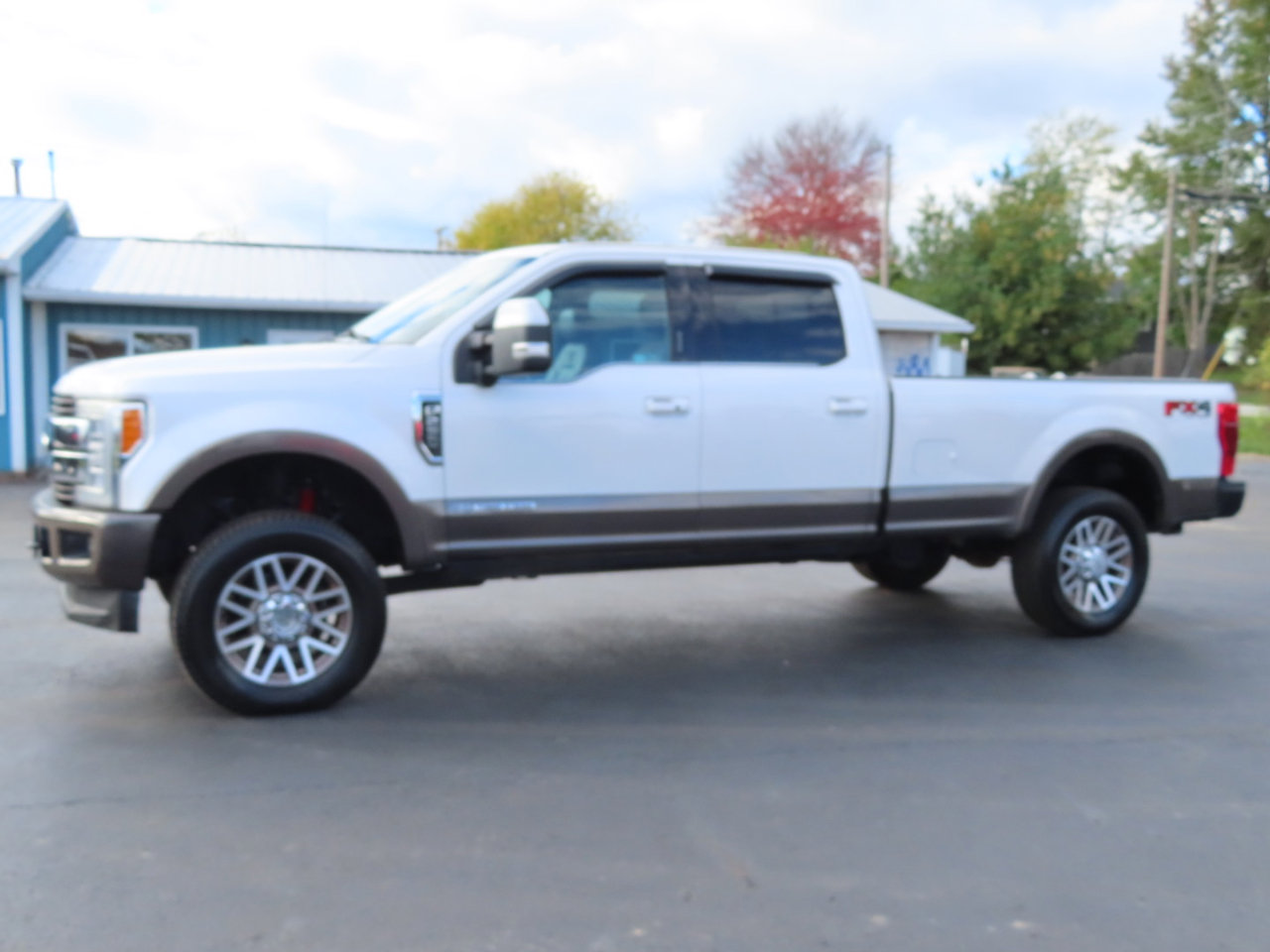 Used 2017 Ford F250 King Ranch w/ King Ranch Ultimate Package image 2