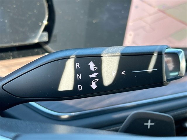 New 2025 Chevrolet Suburban Premier image 16