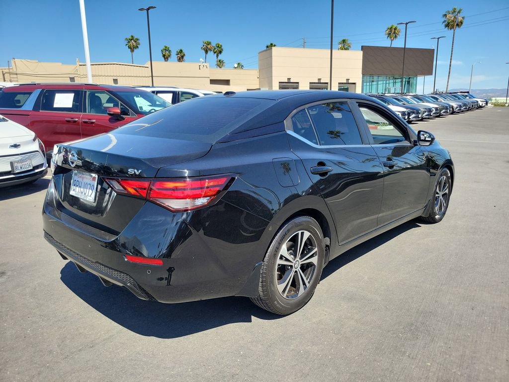 Used 2020 Nissan Sentra SV image 4