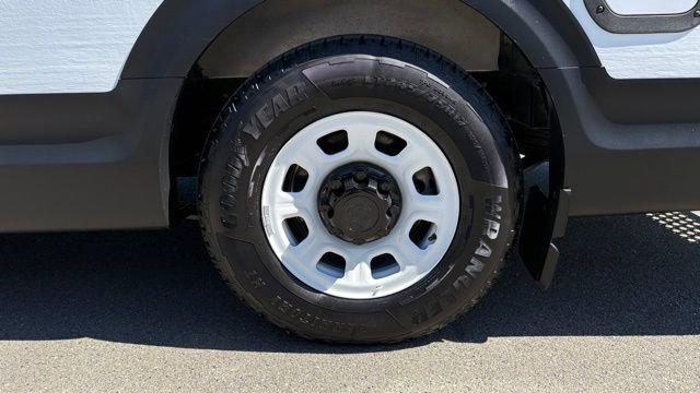 Used 2024 Chevrolet Brightdrop 600 w/ Commercial Equipment Package image 9