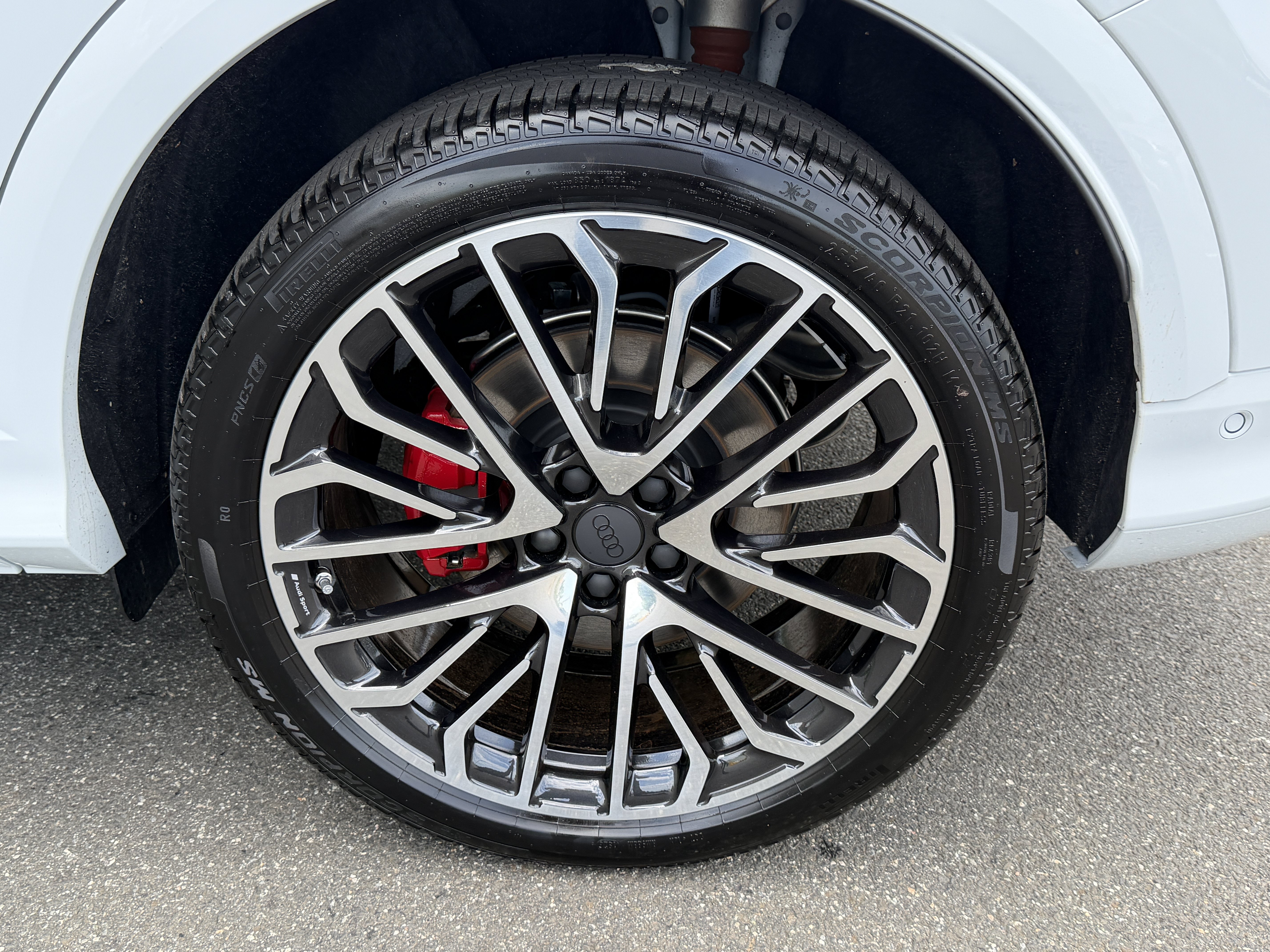 New 2026 Audi SQ5 Premium Plus AWD/4WD image 22
