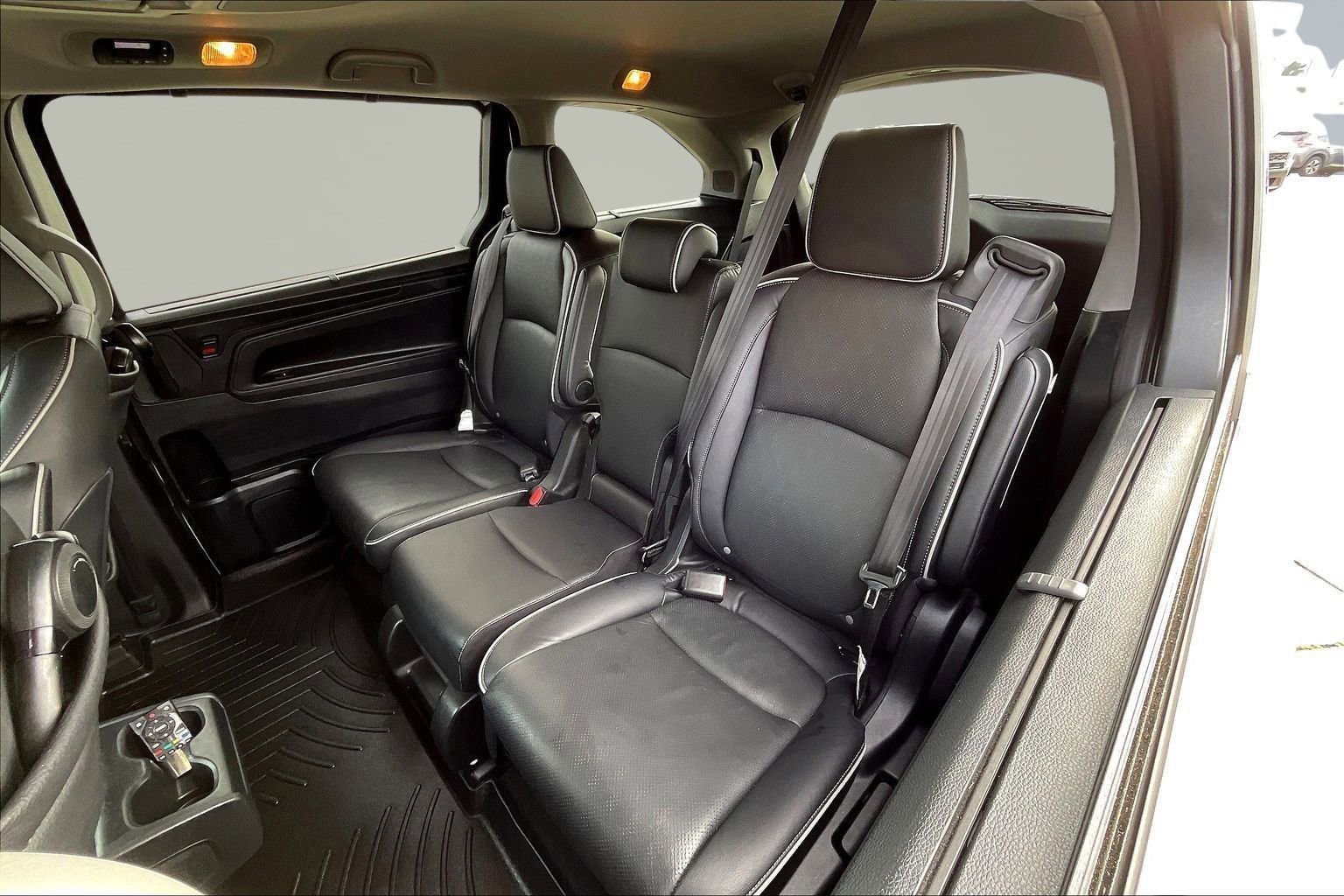 Used 2023 Honda Odyssey Elite image 26