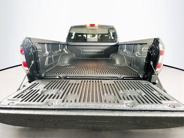 New 2026 Nissan Frontier SV w/ All-Weather Content Package AWD/4WD image 9