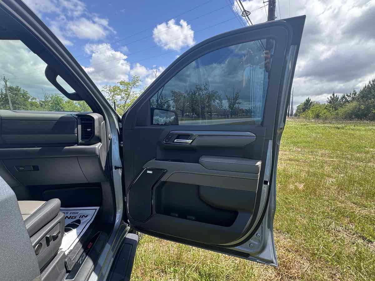 Used 2023 Chevrolet Silverado 1500 ZR2 AWD/4WD image 31
