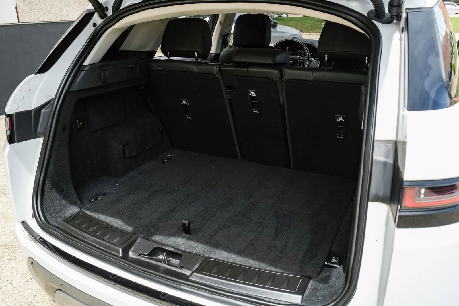 Used 2020 Land Rover Range Rover Evoque SE AWD/4WD image 55