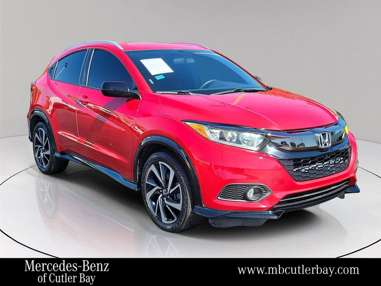 Used 2019 Honda HR-V Sport image 1