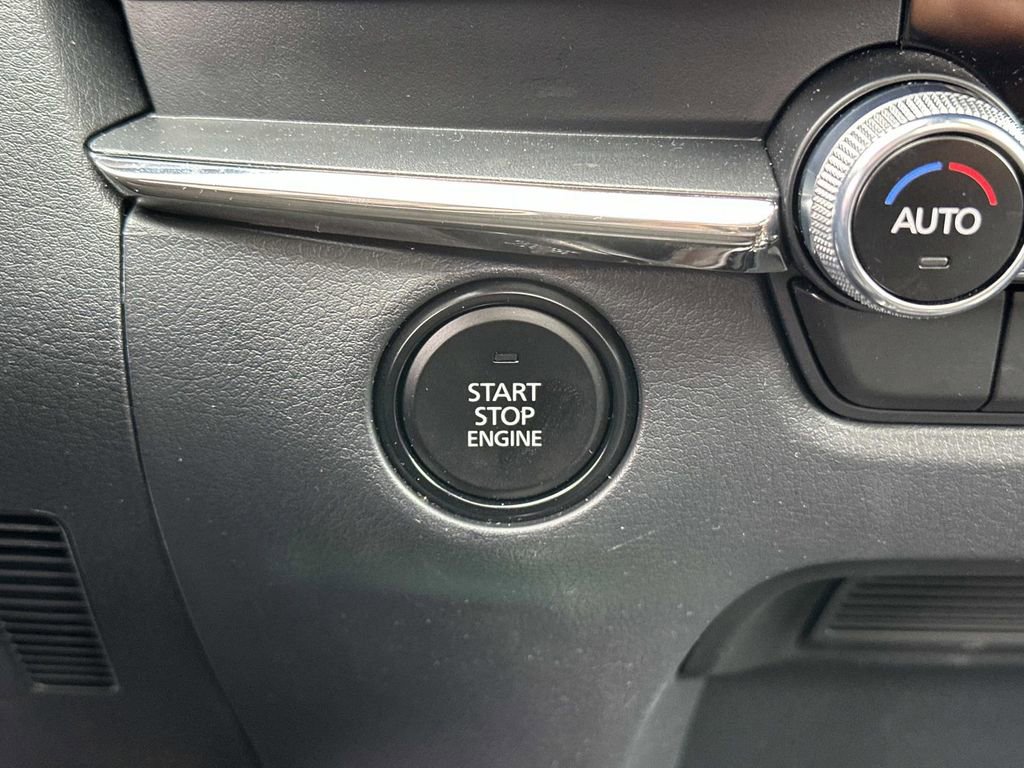 Used 2025 MAZDA CX-30 AWD 2.5 S w/ Premium Package image 17