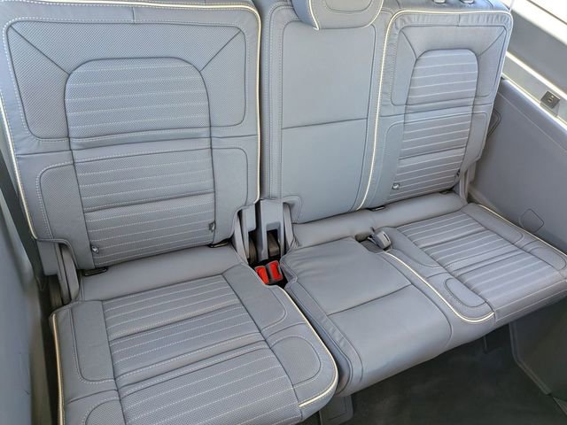 Used 2024 Lincoln Navigator L Black Label image 32