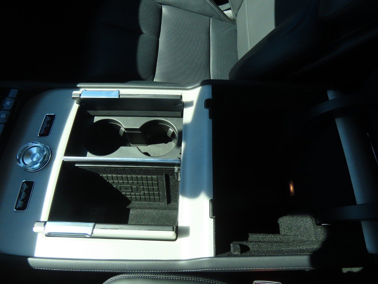 New 2026 Lincoln Navigator Premiere image 35