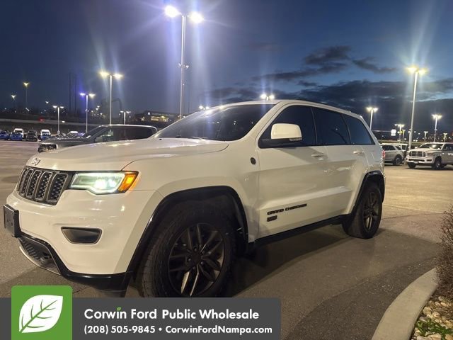 Used 2016 Jeep Grand Cherokee Limited 75th Anniversary image 3