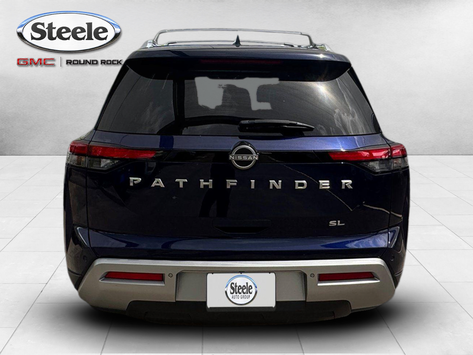 Used 2022 Nissan Pathfinder SL w/ SL Premium Package FWD image 4