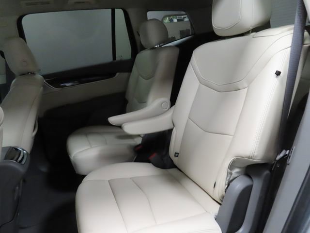Certified 2024 Cadillac XT6 Premium Luxury w/ Technology Package FWD image 22
