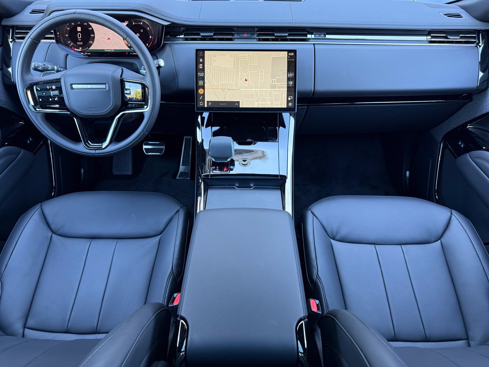 New 2025 Land Rover Range Rover Sport Dynamic SE AWD/4WD image 20