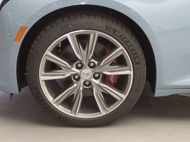 New 2026 Cadillac CT5 V w/ Platinum Package AWD/4WD image 29
