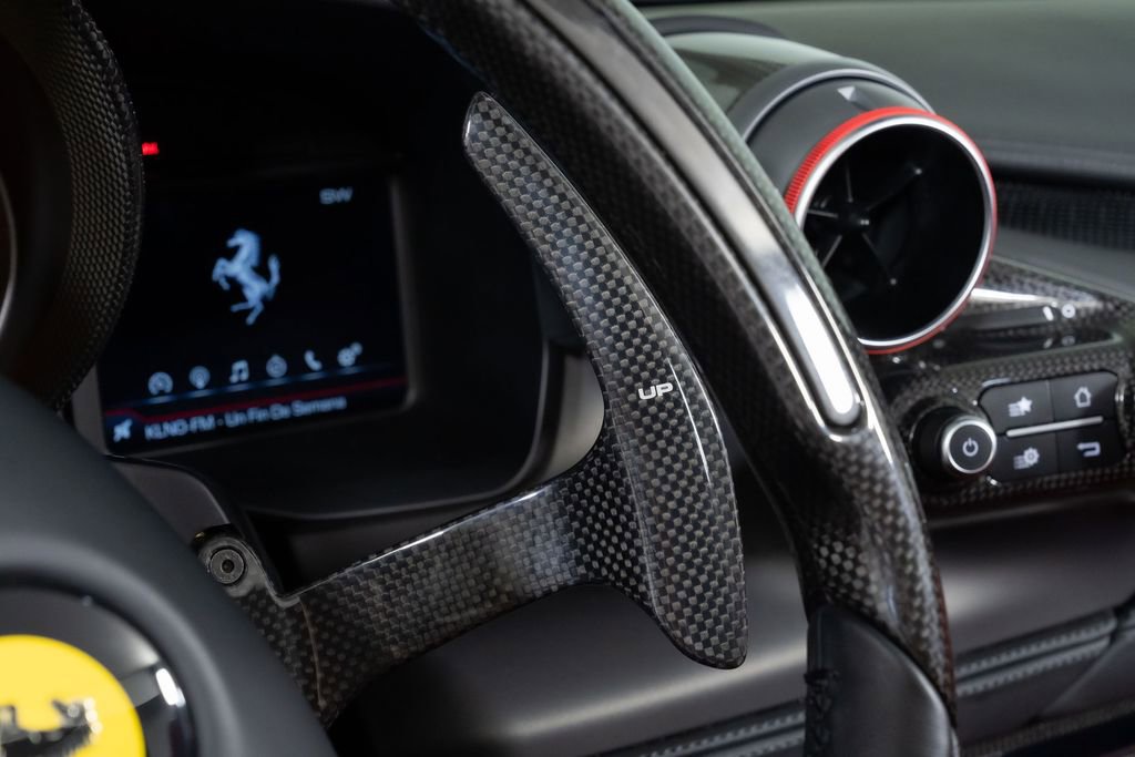 Used 2023 Ferrari F8 Tributo RWD image 36