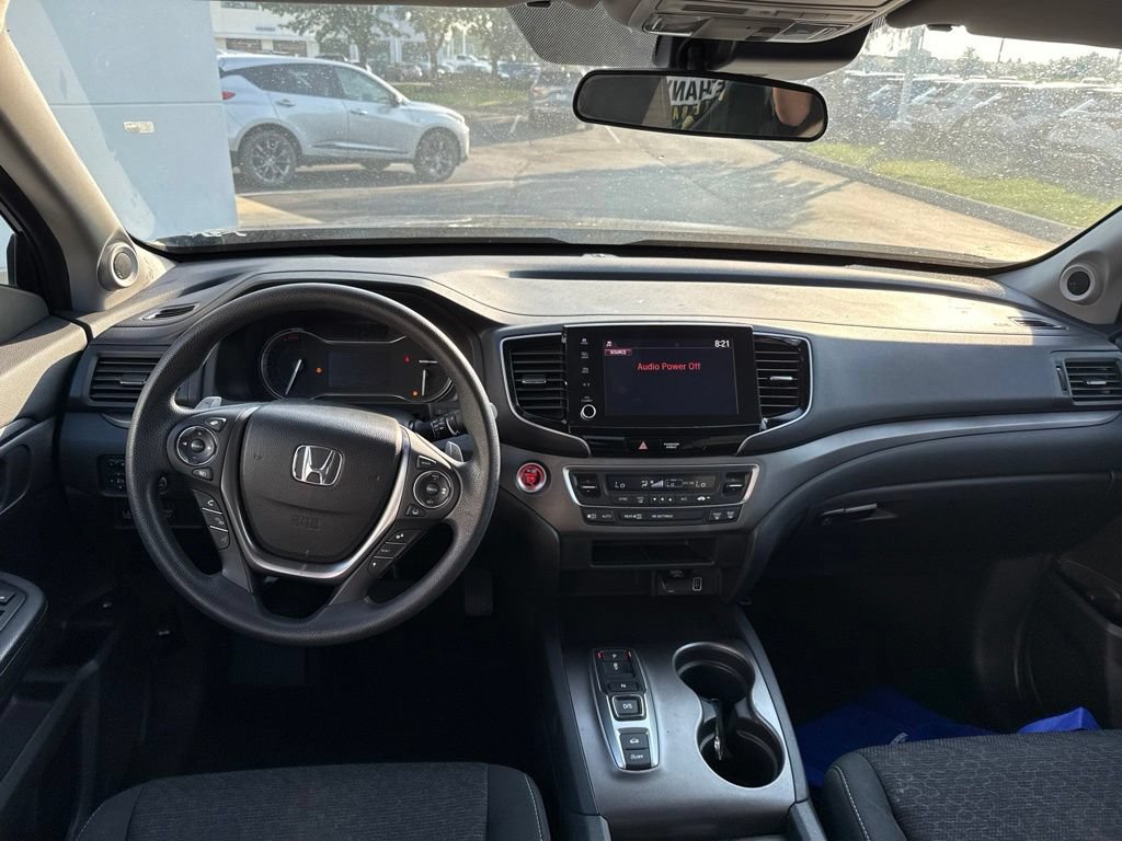 Used 2023 Honda Ridgeline Sport image 17
