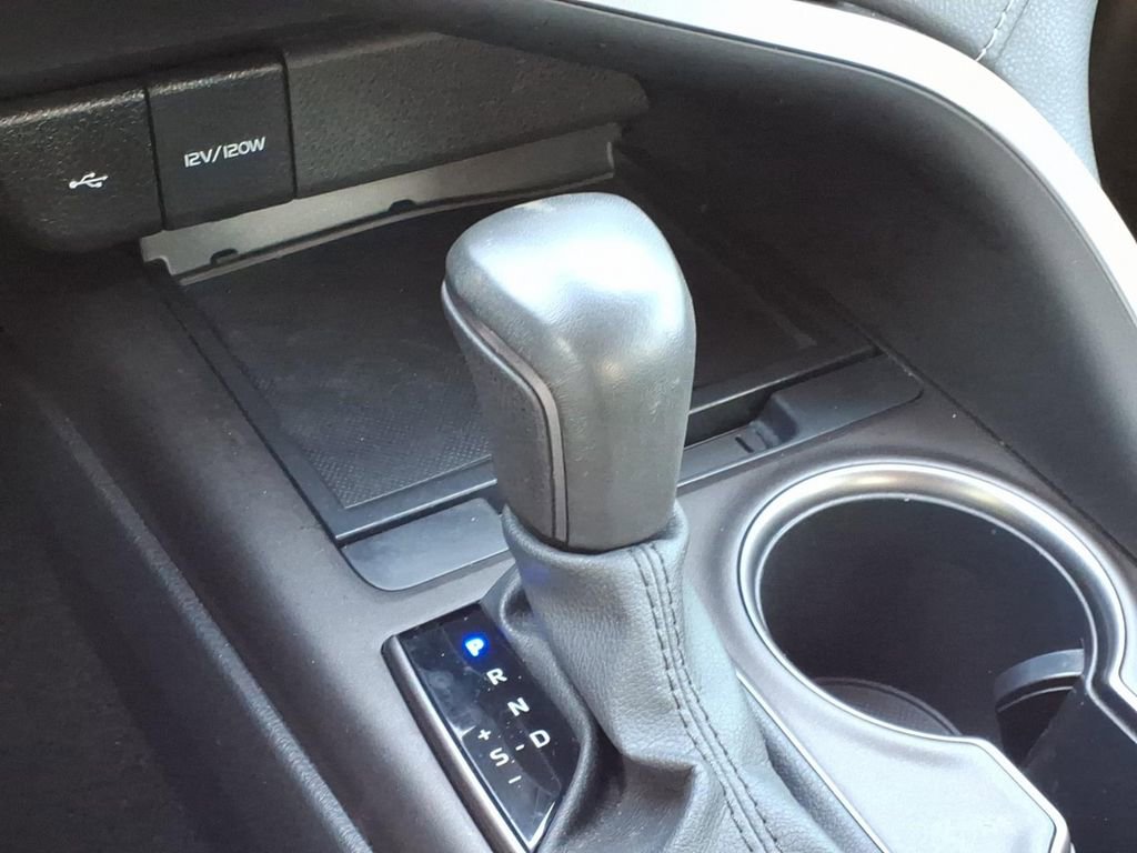 Used 2023 Toyota Camry SE FWD image 24
