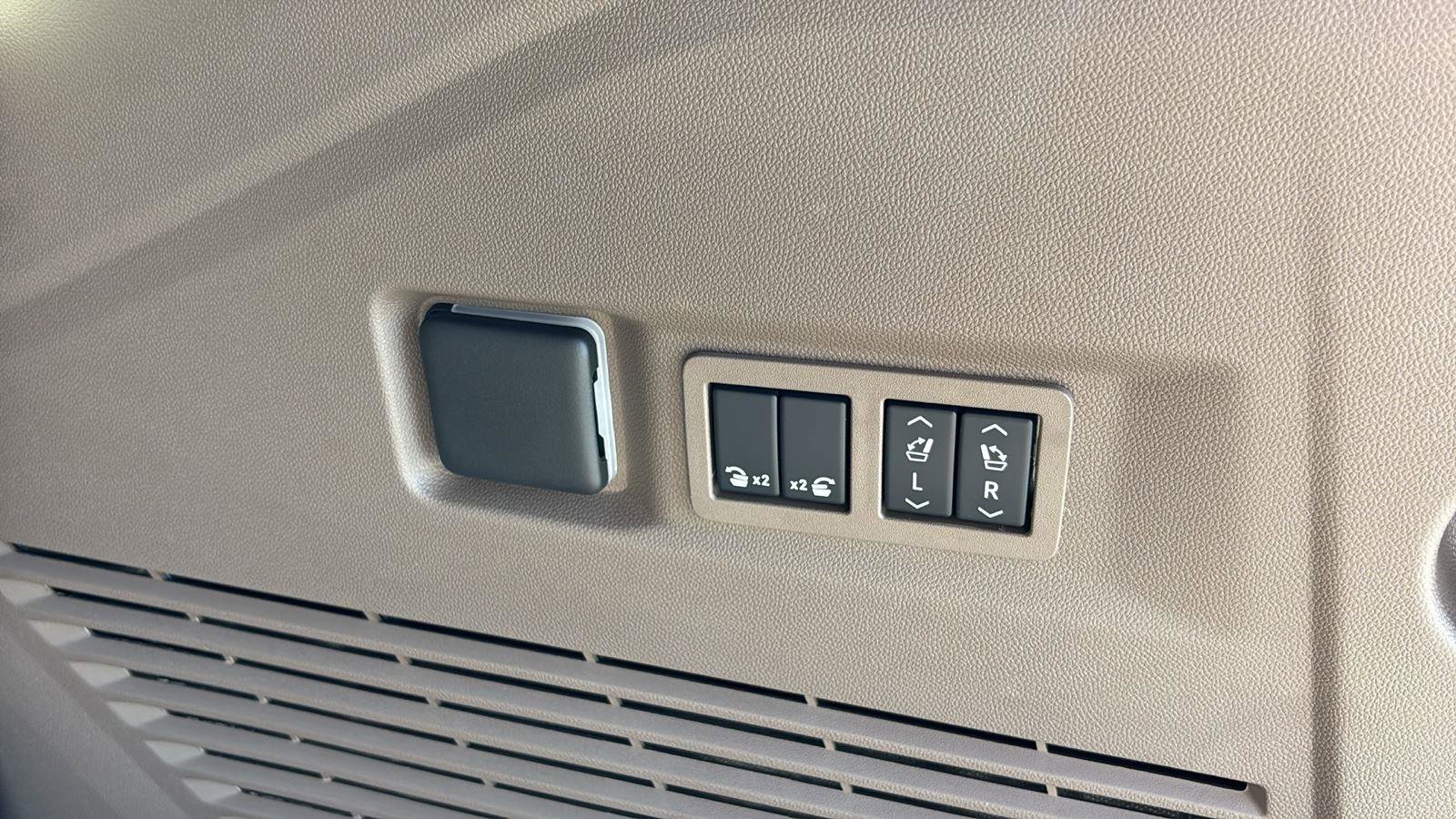 New 2026 GMC Yukon Denali w/ Advanced Technology Package image 20