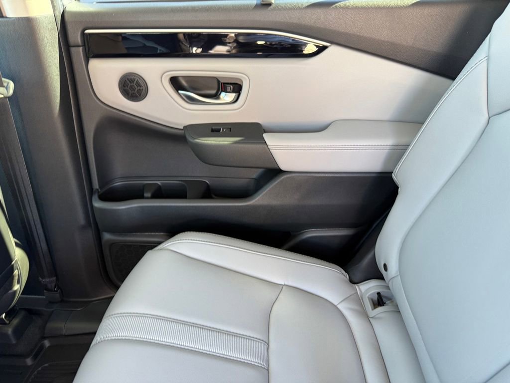 New 2025 Honda Pilot EX-L image 26